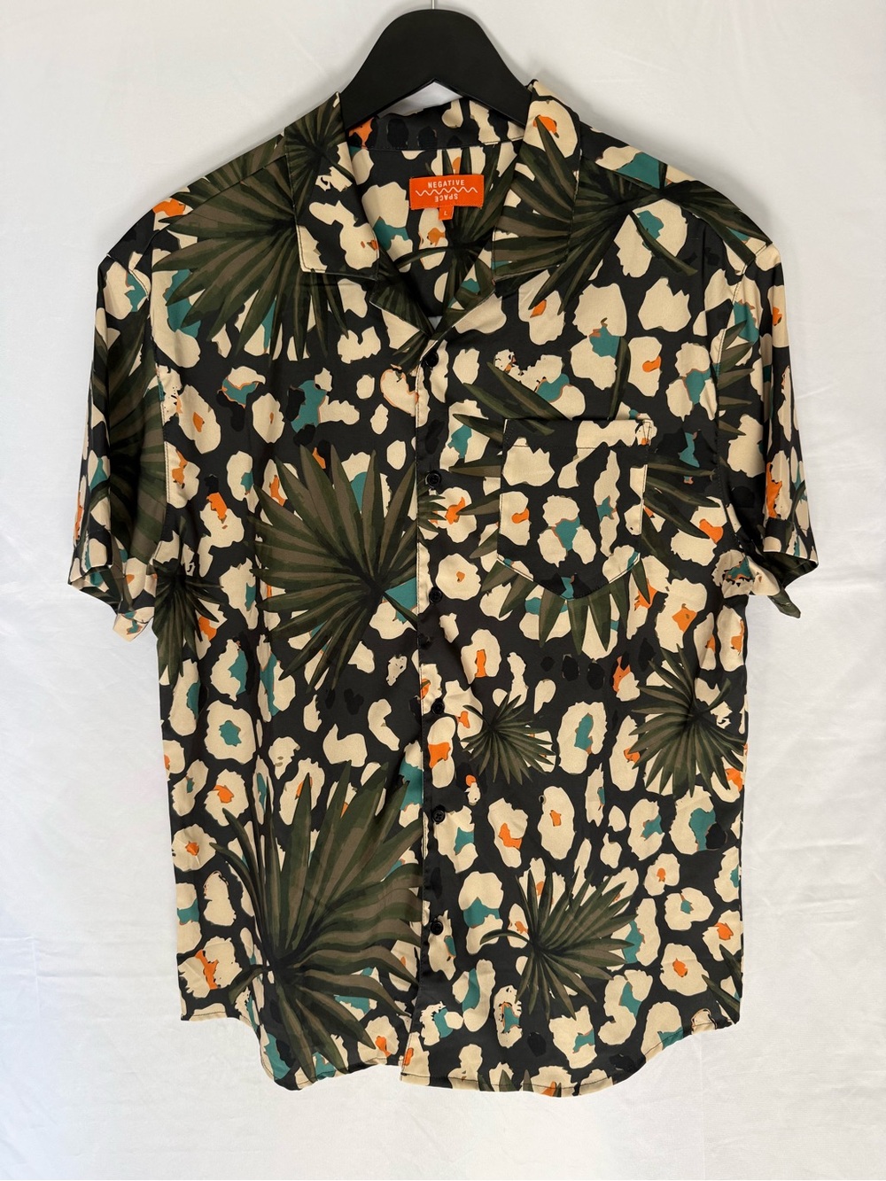 Negative Space Palm Leopard Performance Stretch Short Sleeve Shirt Large